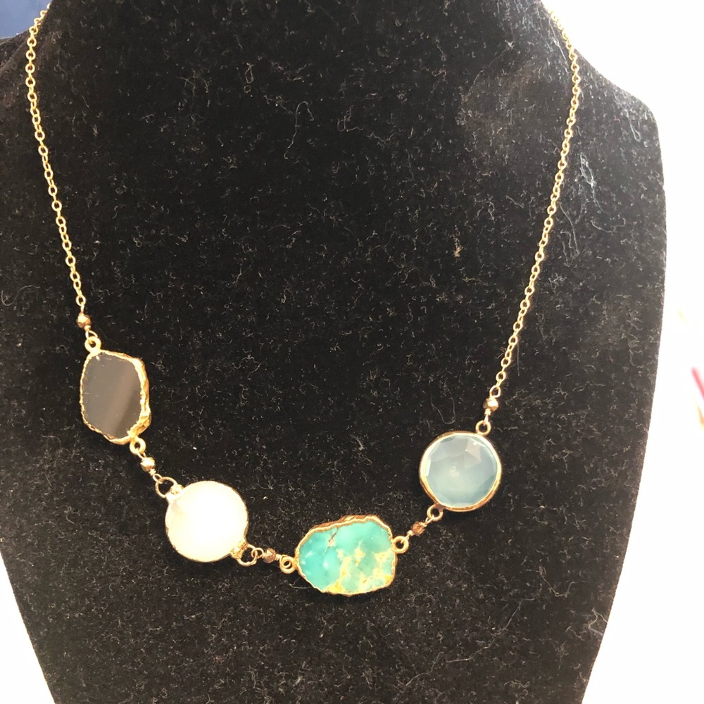 Beautiful Muti Stone Necklace.